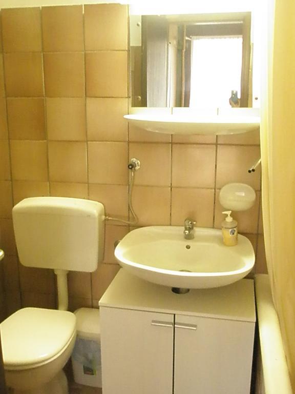 Studio Apartment Jadranko Duga Uvala Крница Номер фото